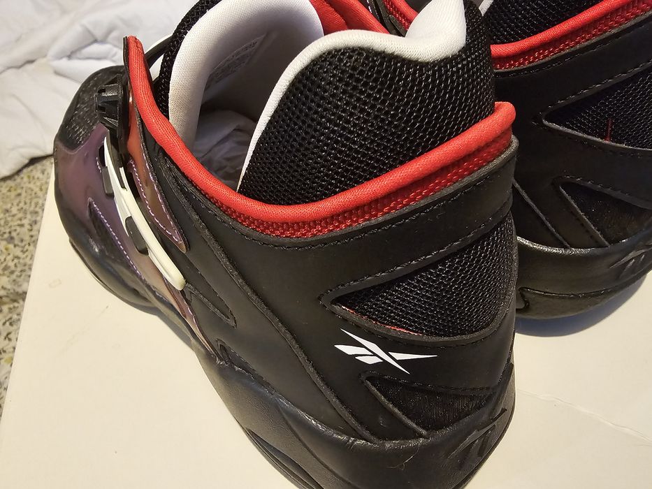 Reebok Pump Court /Purple 'Black' FX9927 ЕU 40 стелка 25.5 сантиметра