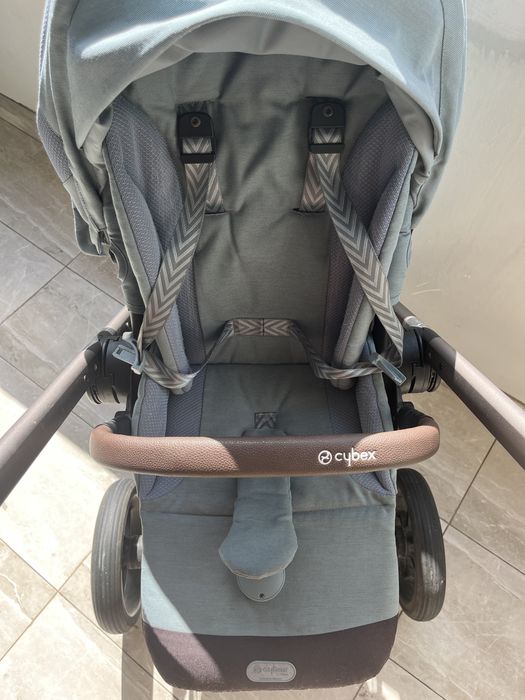 Cybex Balios S Lux + дъждобран + чувал