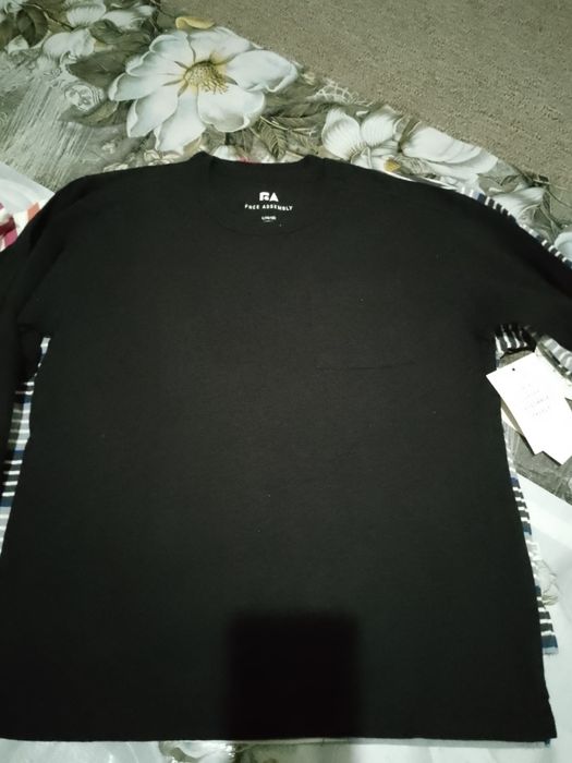 Футболка длинным рукавами