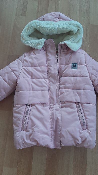 Куртка зимнняя на девочку