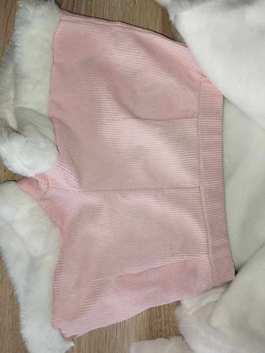 Сладко костюмче за момиченце 36м. Без забележки!