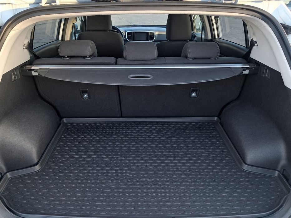 Продам Kia Sportage IV (2020)