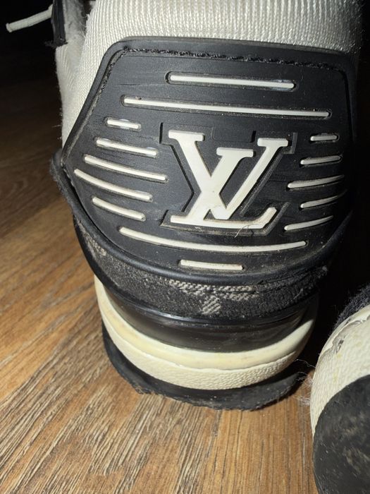 Lv trainers marimea 44