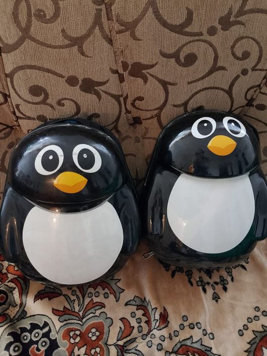 Отдам вещи бесплатно .