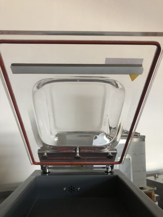 ИТАЛИЯ!Вакум машина.Чисто нова.Уникална работа! 2г. Гаранция.Немски М.