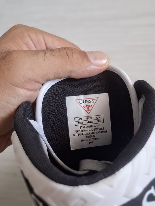 Обувки Guess Perilo High-Top Sneakers.  РАЗМЕР 43.5