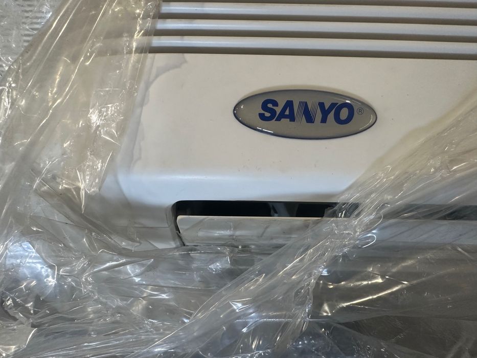 13 броя чисто нови климатици Sanyo