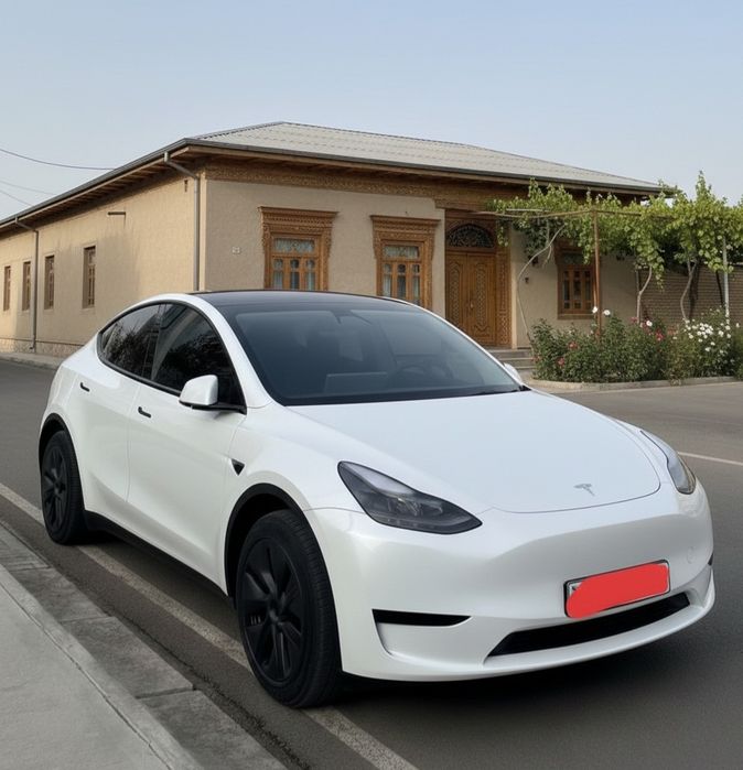 Срочно TESLA Y LONG RANGE dual motor сотилади