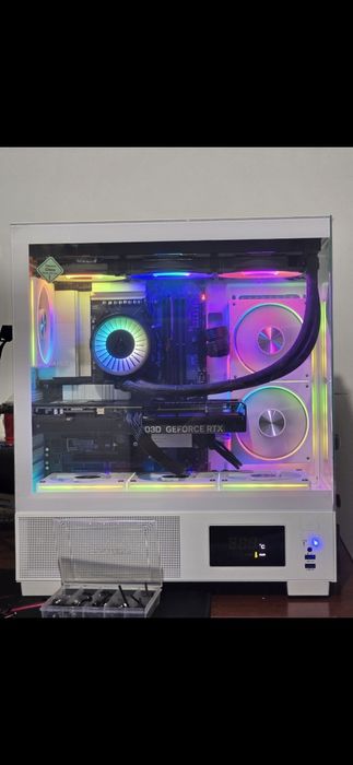 Vand Pc Gaming High End 9800x3d 5070ti