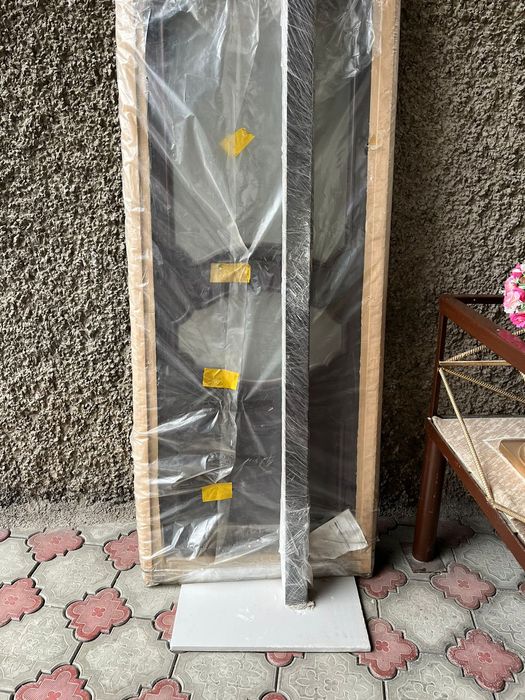 Продам дверь межкомнатную