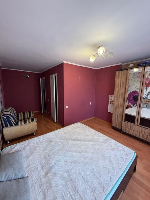 Продам 2к квартиру Достык молл 5/5