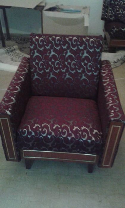 Tapițer la domiciliu clientului