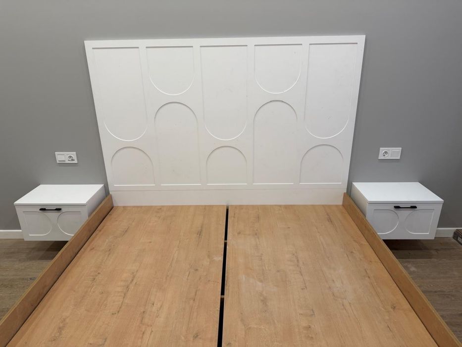 Спальный гарнитур с матрасом