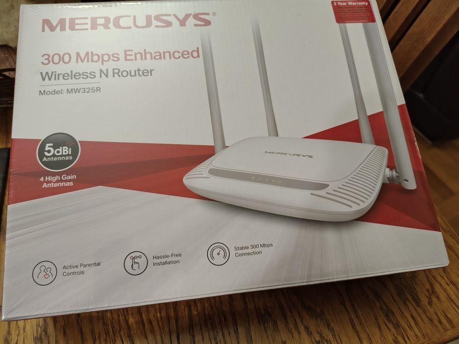 Безжичен рутер Mercusys MW325R, 300Mbps, 4 порта, 10/100Mbps, 4 антени