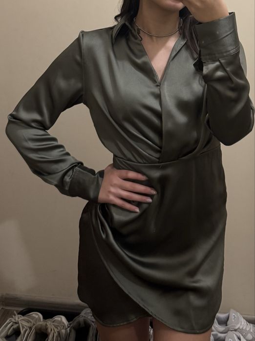 Официална рокля