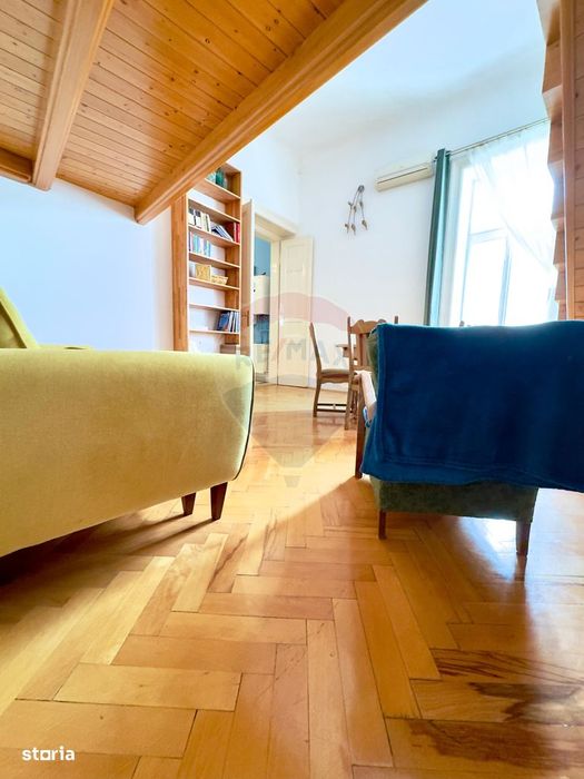 Apartament cu 2 camere de vânzare în zona Ultracentral