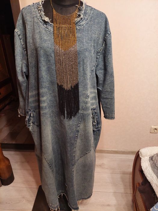 Стильное джинсовое платье