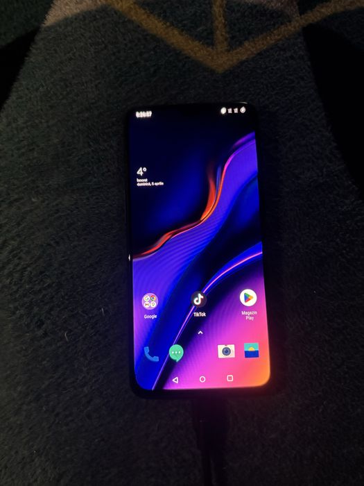 One plus 6t 256gb 8 gb ram