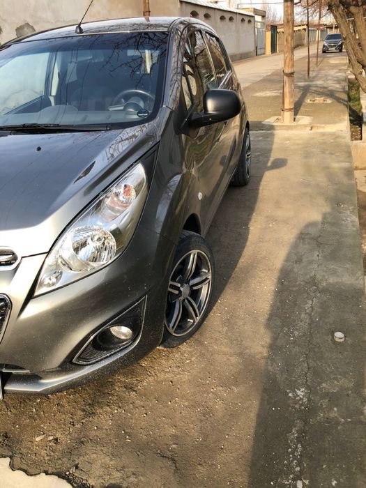 Spark sotiladi xolati zor barakali moshina 6000 $