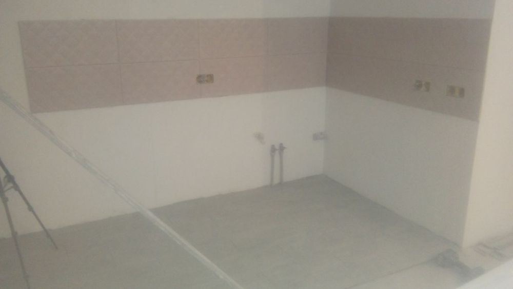 Строител мини бригада