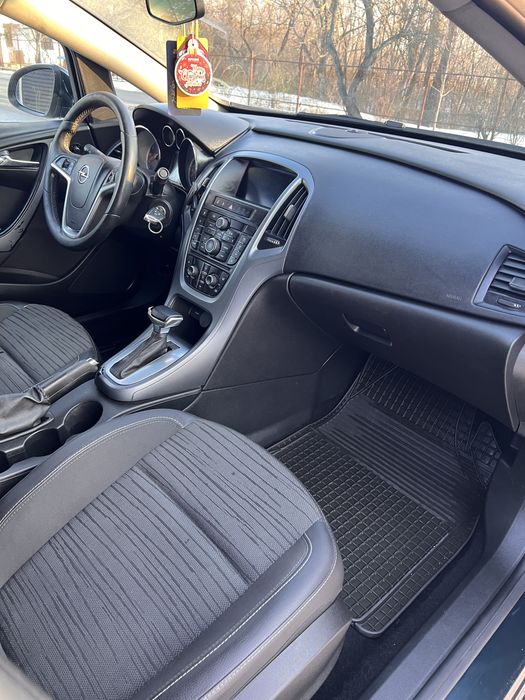 Opel astra 2018 Autoamta Benzina si Gpl