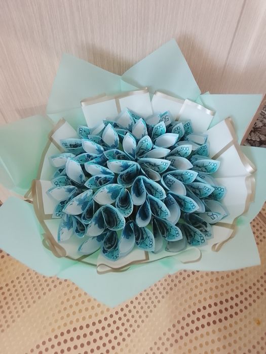 Денежные букеты от 5000