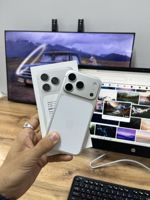 Телефон iPhone 17 Pro Esim