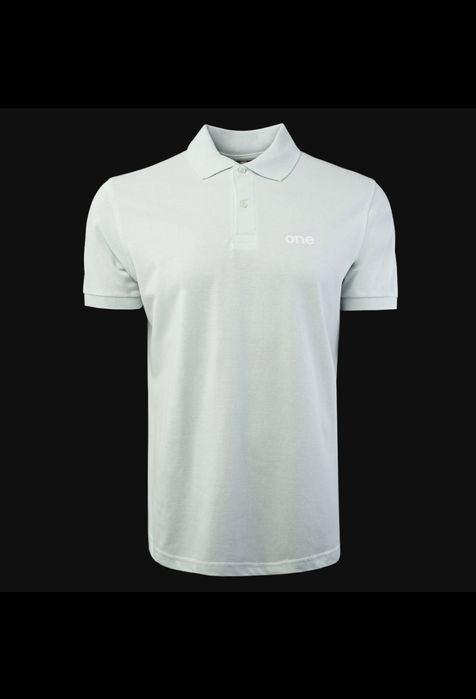 Тениска Polo One с червен надпис