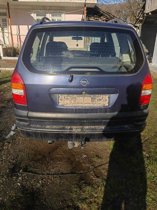 Opel Zafira 2001, motor 2.0 diesel, pentru dezmembrare