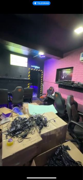 Аренда полуподвального помещения, рядом ресторан Жуманджи вдоль дороги