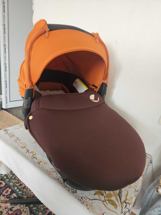 Бебшка количка Jane Twone за породени