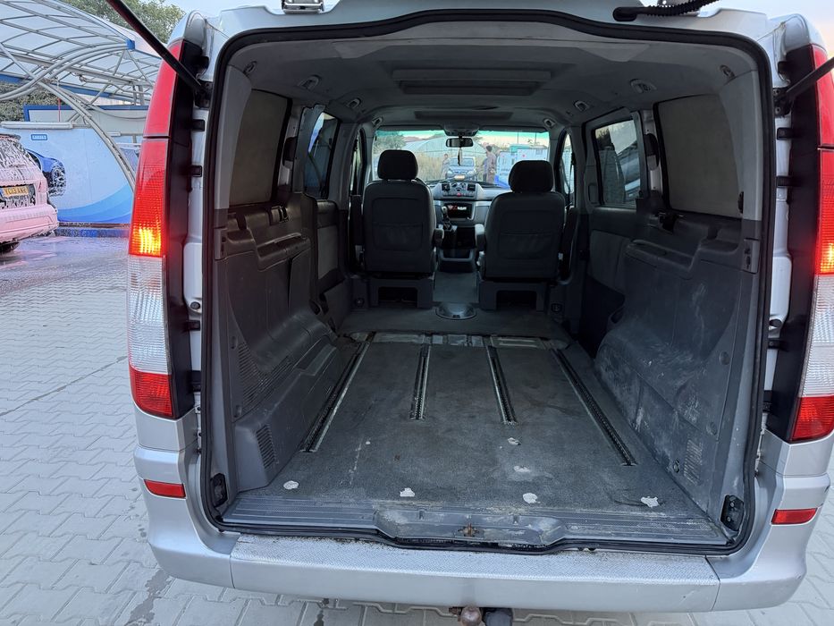 Mercedes-Benz V-Class