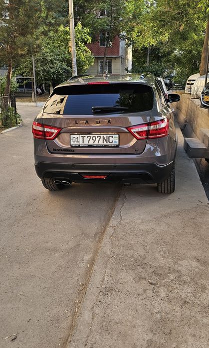 Lada vesta sw cross 1.8 2019 механика