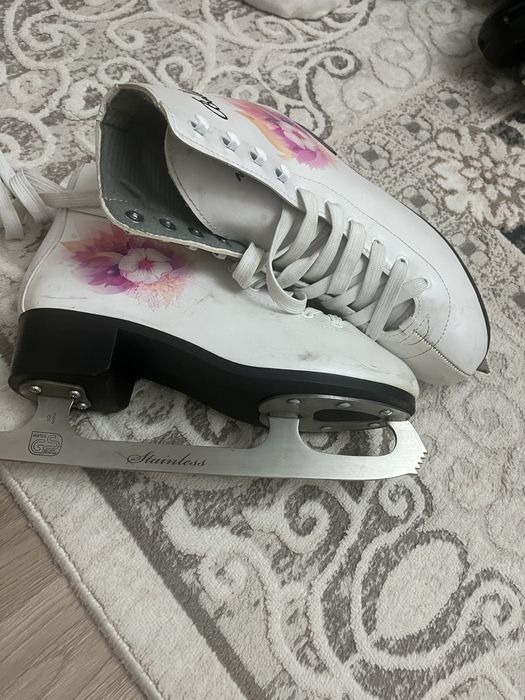 Коньки для девочки