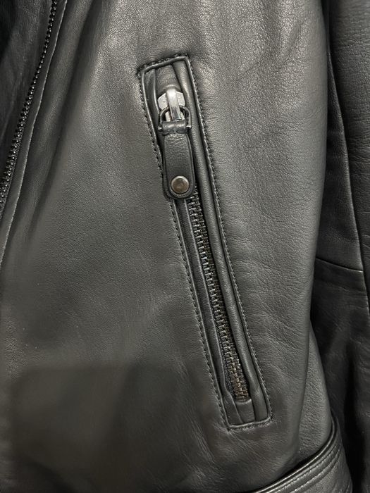 Продам куртку Massimo dutti