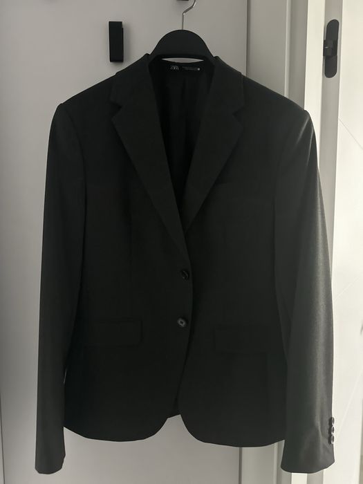 Чисто ново мъжко сако Zara