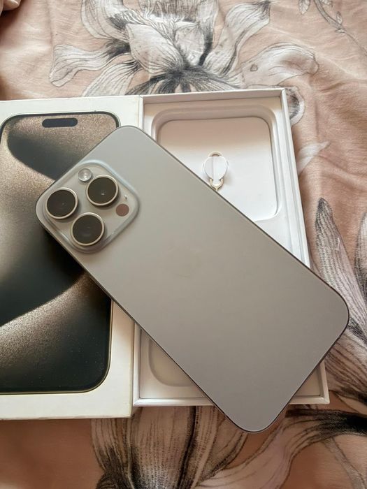 iPhone 15 Pro, 256 gb