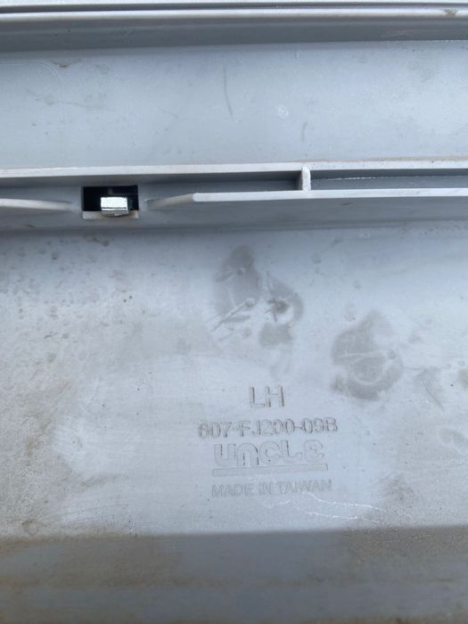 Облицовка Тойота LC200