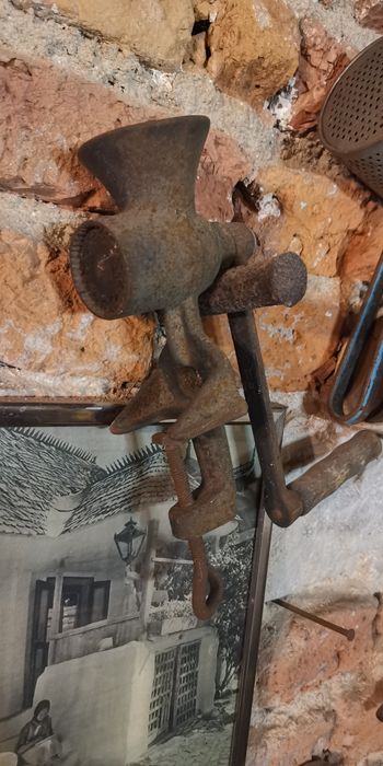 Mașina de tocat carne nuci mac de colectie