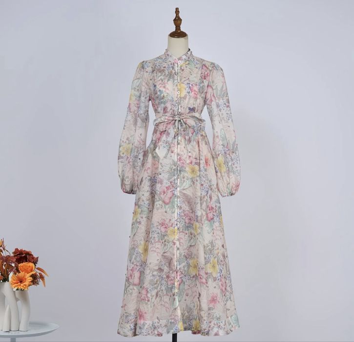 Продаю платье с цветочками !