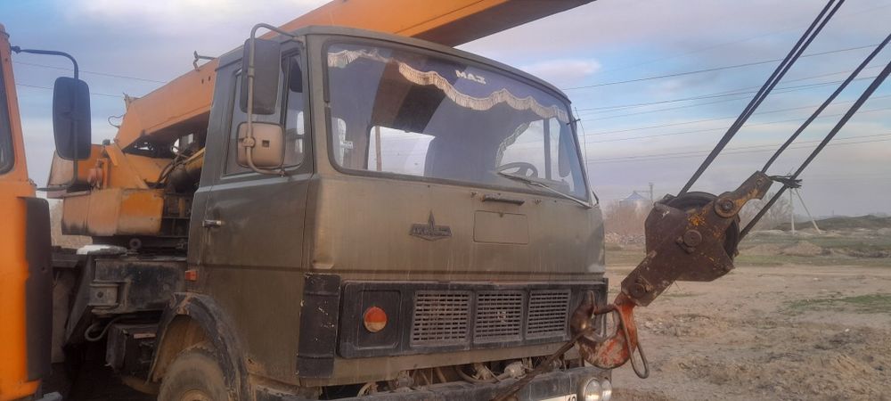 Продам авто кран маз