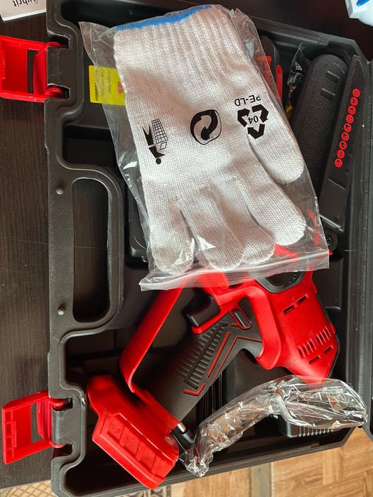 Мини резачка за клони