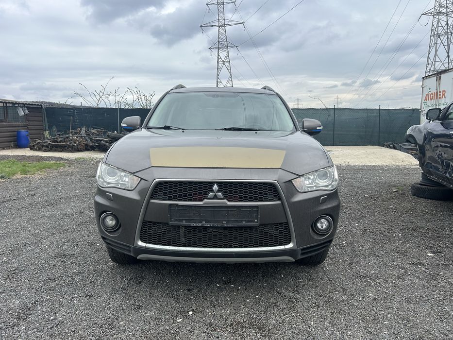 Dezmembrez (piese)Mitsubshi Outlander 2.2  156 cp an 2010-2012  E5