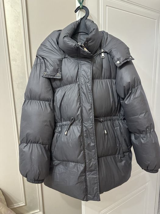 Куртка Корея от 42 до 48 размера. 7000 тг. Очень легкая модная