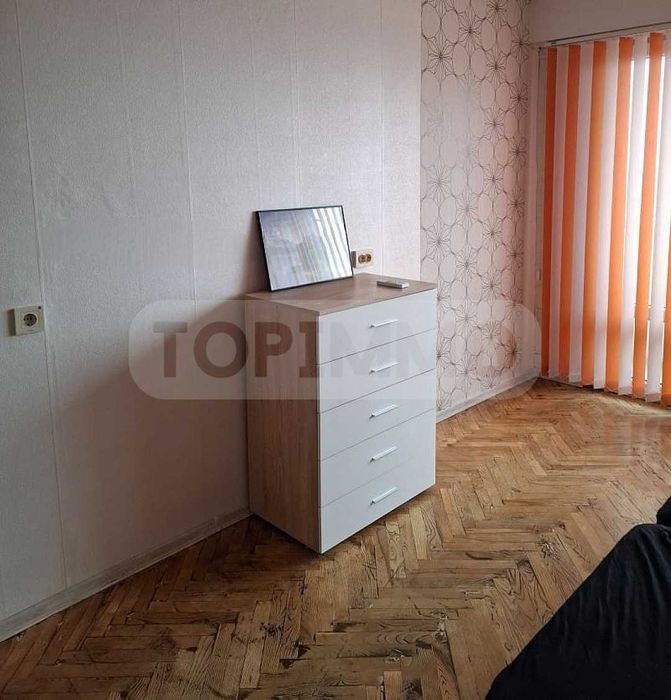 Дава се под наем Тристаен апартамент в Варна, Цветен квартал - 80 кв.м за 488.58 € - Снимка #6