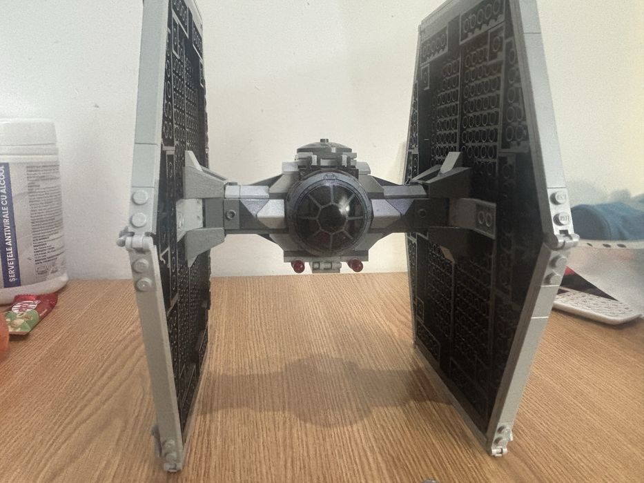 Lego Star Wars 9492 TIE Fighter