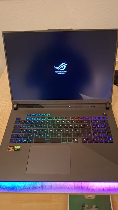Asus ROG Strix 18
