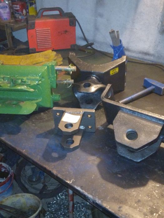 Cupla Tractor Case Internațional