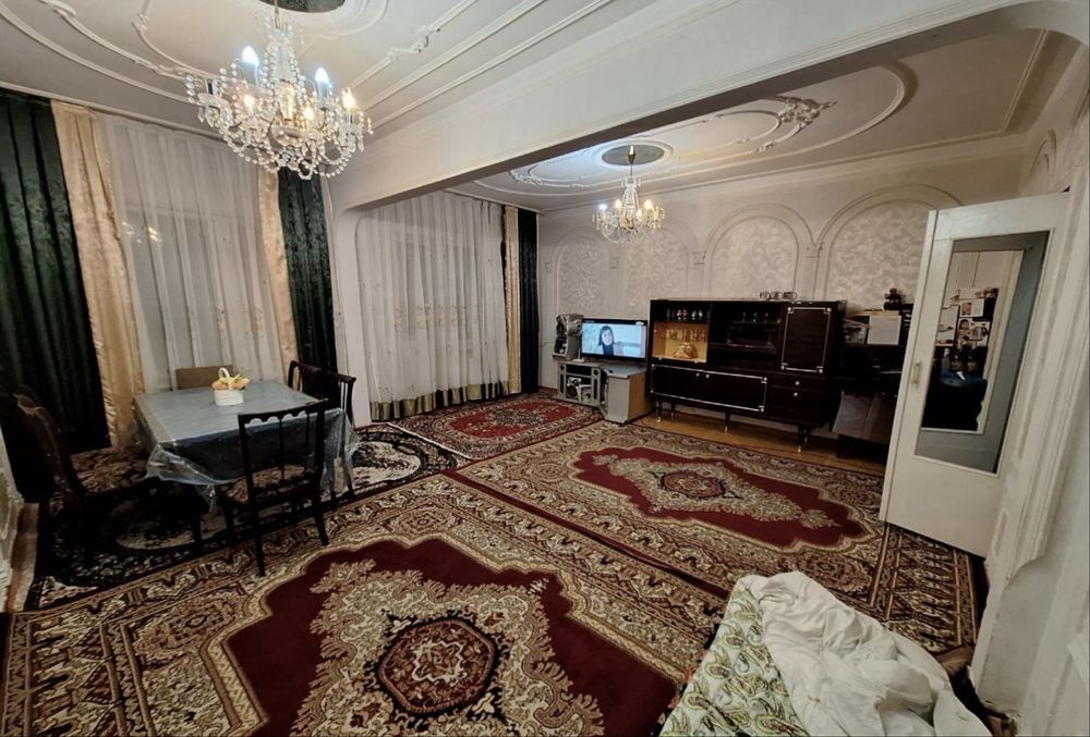 Код 344  Продам 4/3/4 ком квартиру куйлюк массив 4