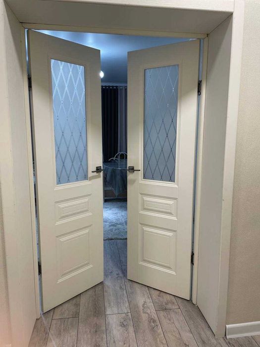 2 комн квартира ,Район 2 школы.